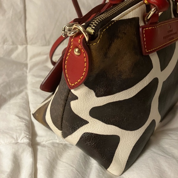 Dooney & Bourke Giraffe Crossbody - Picture 5 of 10